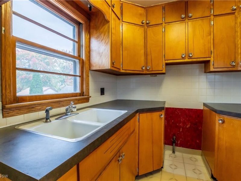 480 Wirth Avenue, Akron, OH 44312 Photo 29