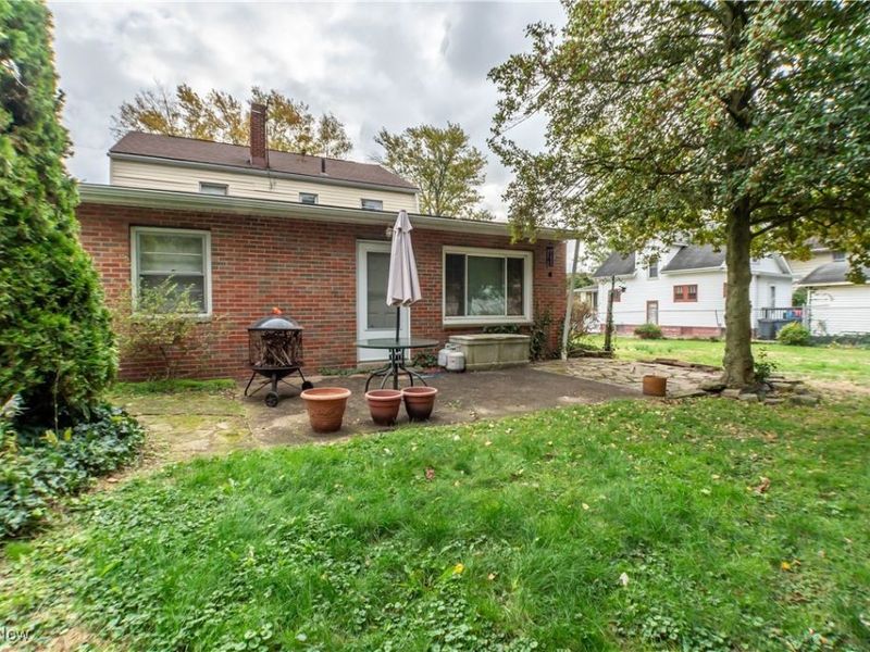 480 Wirth Avenue, Akron, OH 44312 Photo 9