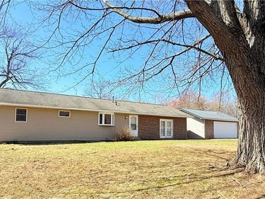1557 County Route 7, Oswego, NY 13126