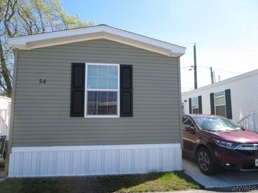 54 Shamrock Drive, Lackawanna, NY 14218
