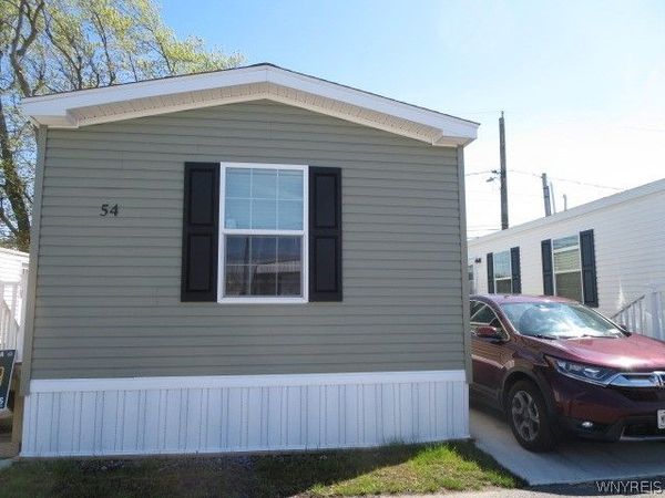 54 Shamrock Drive, Lackawanna, NY 14218
