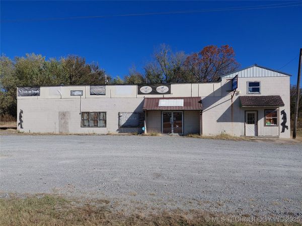 12273 US Hwy 69 , Chouteau, OK 74337