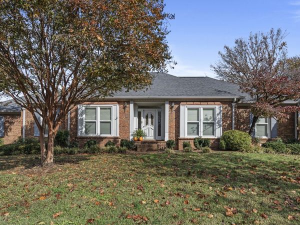 1914 Wiltshire Dr, Murfreesboro, TN 37129