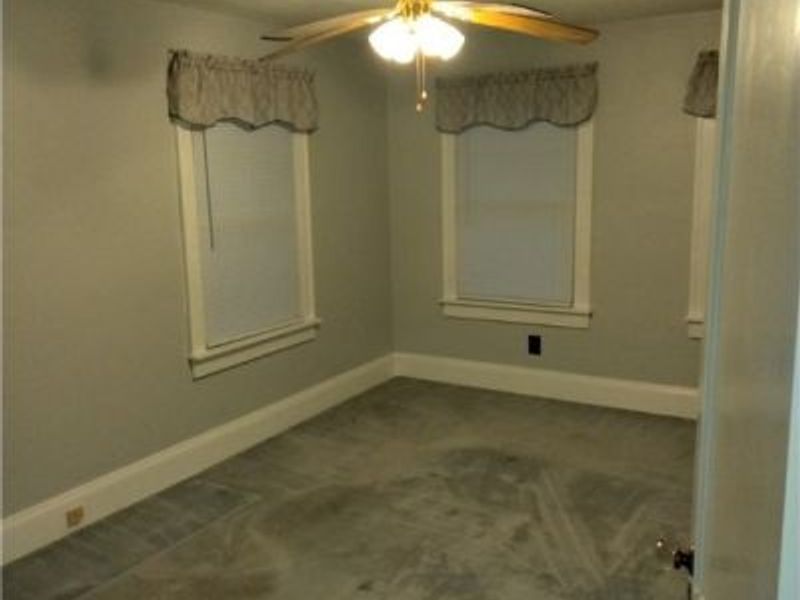 7608 Ridgefield Avenue, Parma, OH 44129 Photo 11