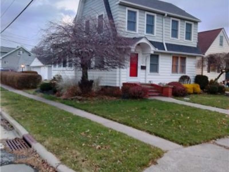 7608 Ridgefield Avenue, Parma, OH 44129 Photo 22