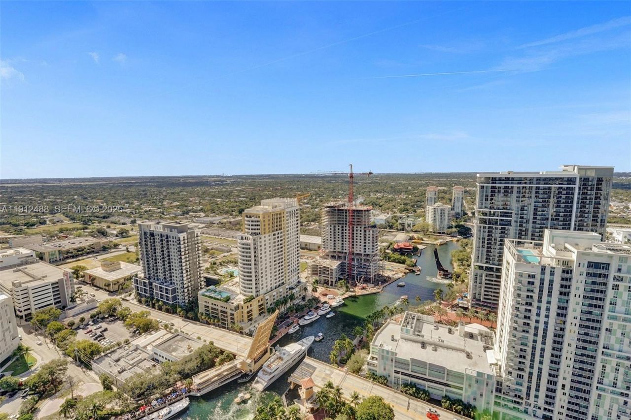 100 E Las Olas Blvd, Unit 3703, Fort Lauderdale, FL 33301 Photo