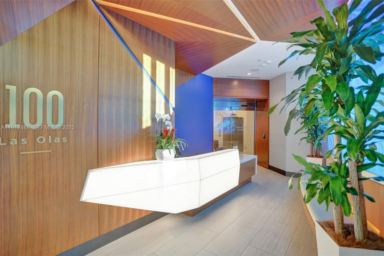 100 E Las Olas Blvd, Unit 3703, Fort Lauderdale, FL 33301 Photo