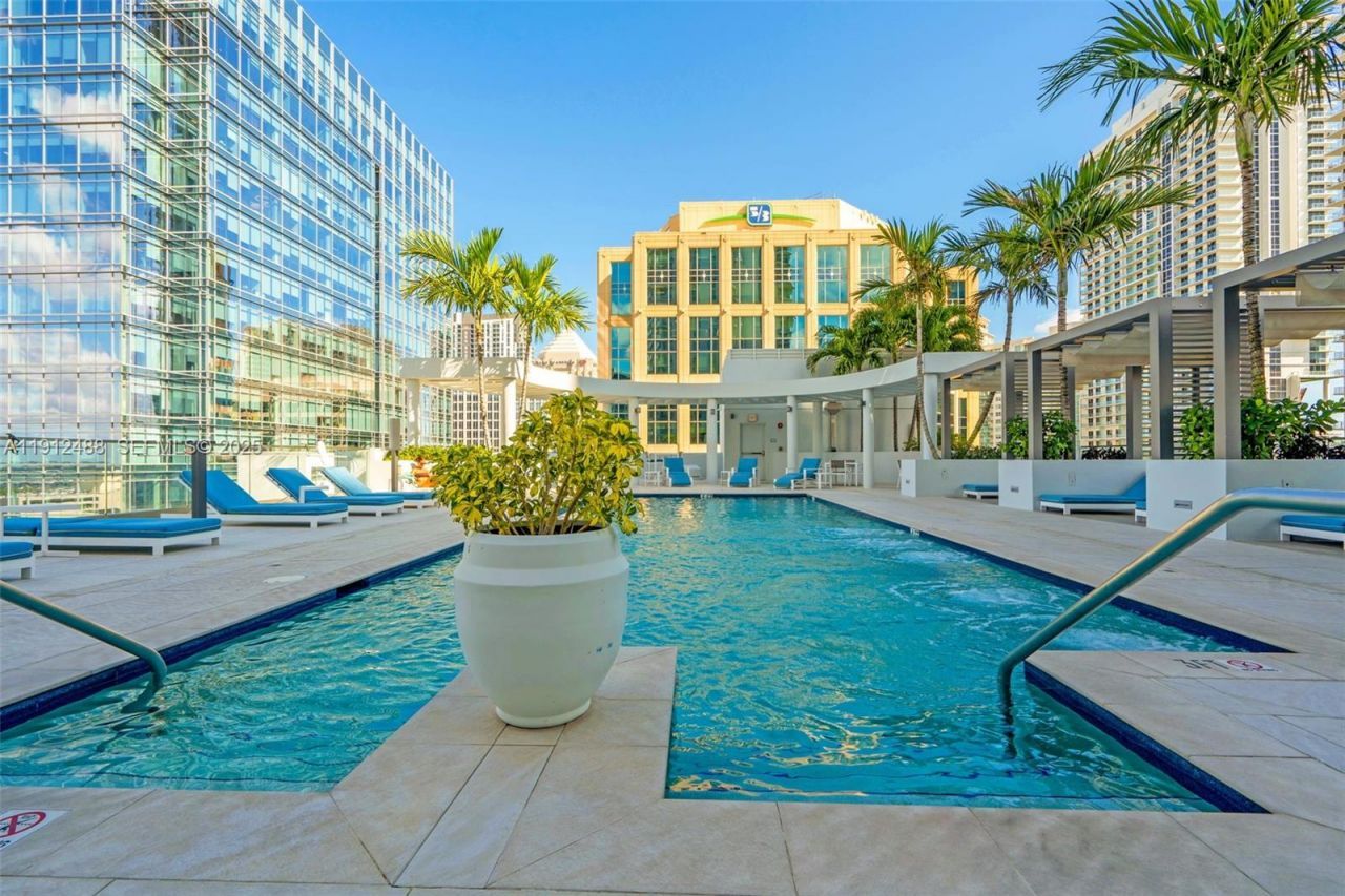 100 E Las Olas Blvd, Unit 3703, Fort Lauderdale, FL 33301 Photo