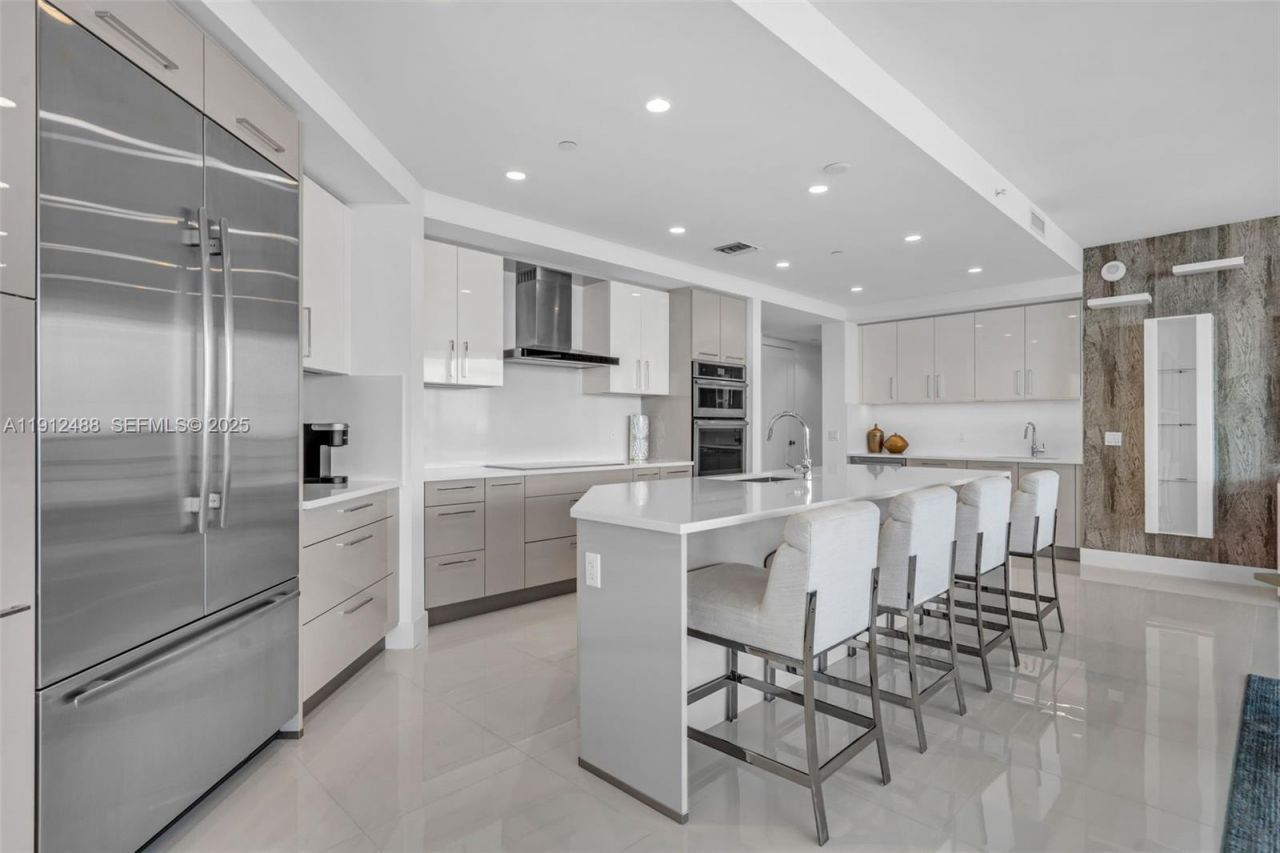 100 E Las Olas Blvd, Unit 3703, Fort Lauderdale, FL 33301 Photo