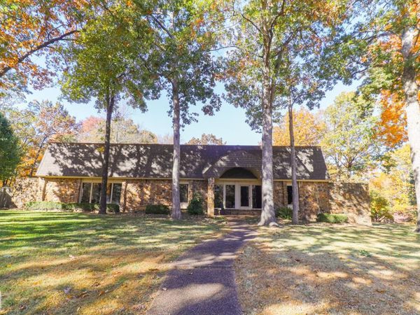 2100 Paula Drive, Jonesboro, AR 72404