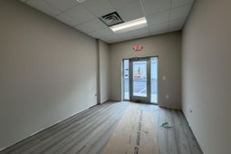 8476 Dorchester Road photo 4