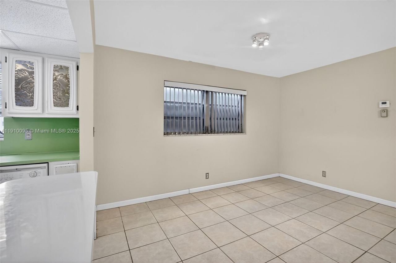 5300 Washington St, Unit T218, Hollywood, FL 33021 Photo