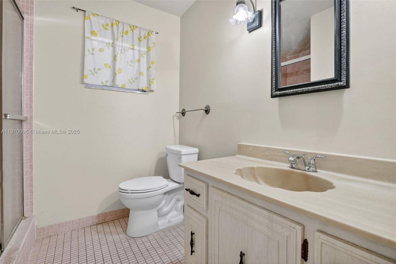 5300 Washington St, Unit T218, Hollywood, FL 33021 Photo