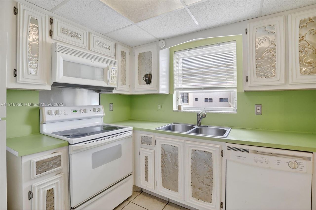 5300 Washington St, Unit T218, Hollywood, FL 33021 Photo