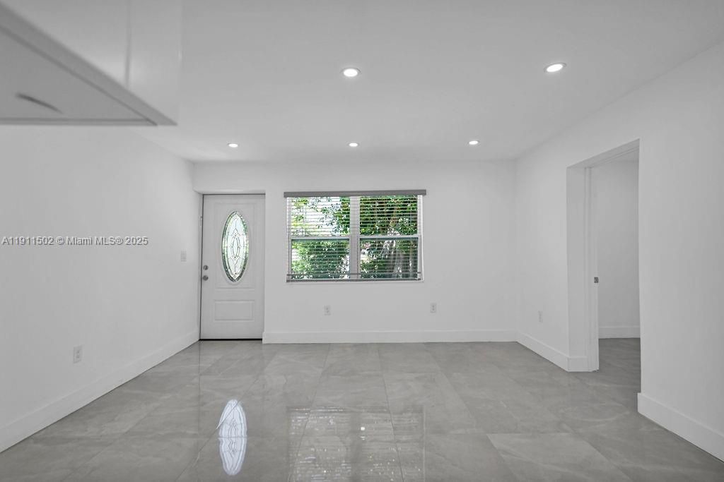 17961 NW 2nd Pl, Miami Gardens, FL 33169 Photo