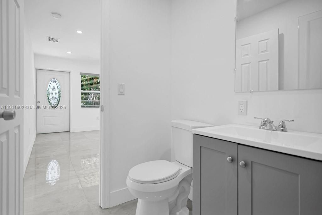 17961 NW 2nd Pl, Miami Gardens, FL 33169 Photo