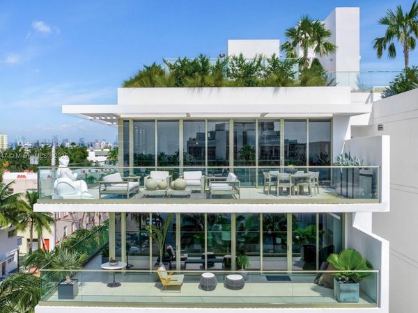 300 Collins Ave, Unit PH3, Miami Beach, FL 33139