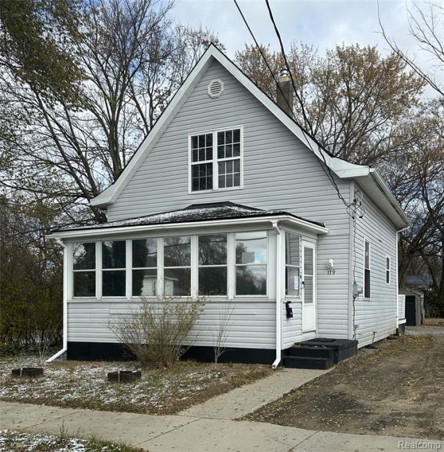 179 Lake Street, Pontiac, MI 48341 Main Photo