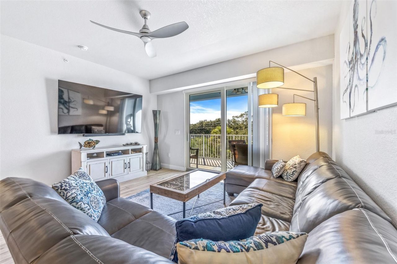 3 Riverwalk Drive, Unit 305, New Smyrna Beach, FL 32169 Photo