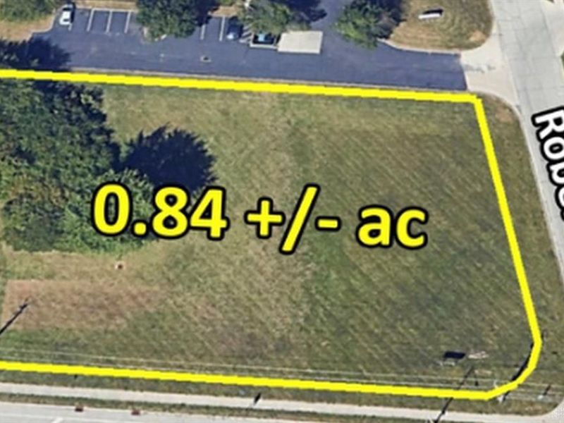 2505 Roberts Court, Columbus, OH 43026 Photo 2