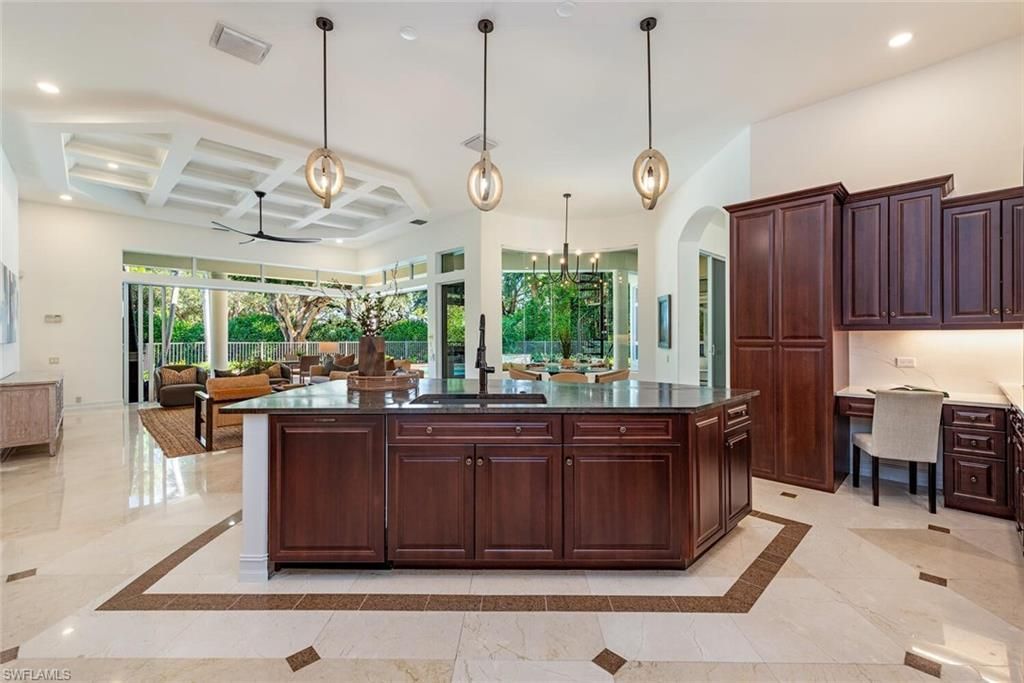 1252 Pocantico Ln, Naples, FL 34110 Photo