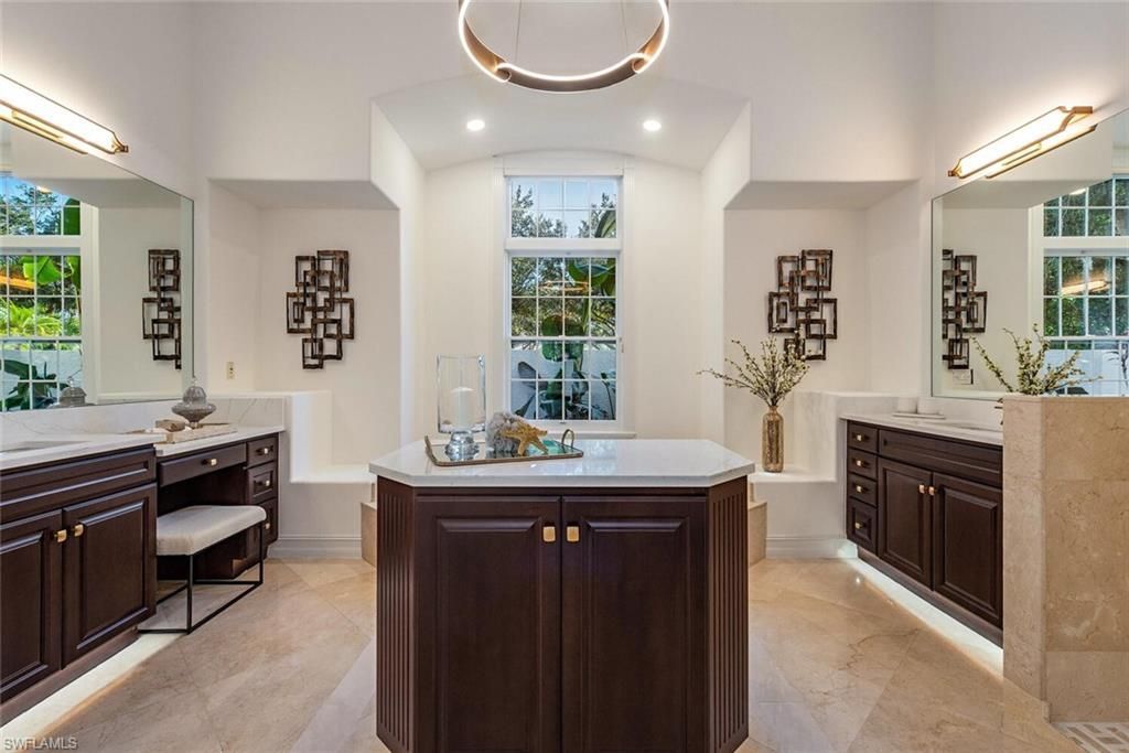 1252 Pocantico Ln, Naples, FL 34110 Photo