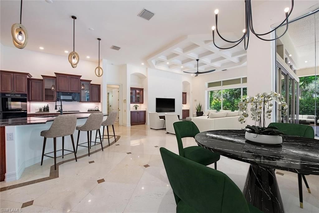 1252 Pocantico Ln, Naples, FL 34110 Photo