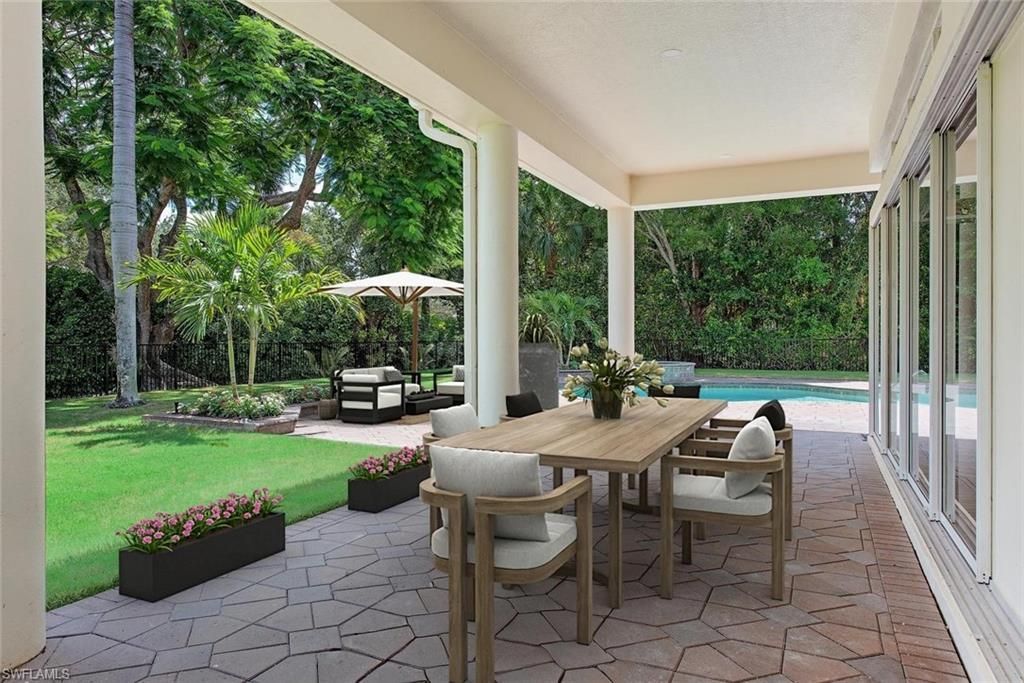 1252 Pocantico Ln, Naples, FL 34110 Photo