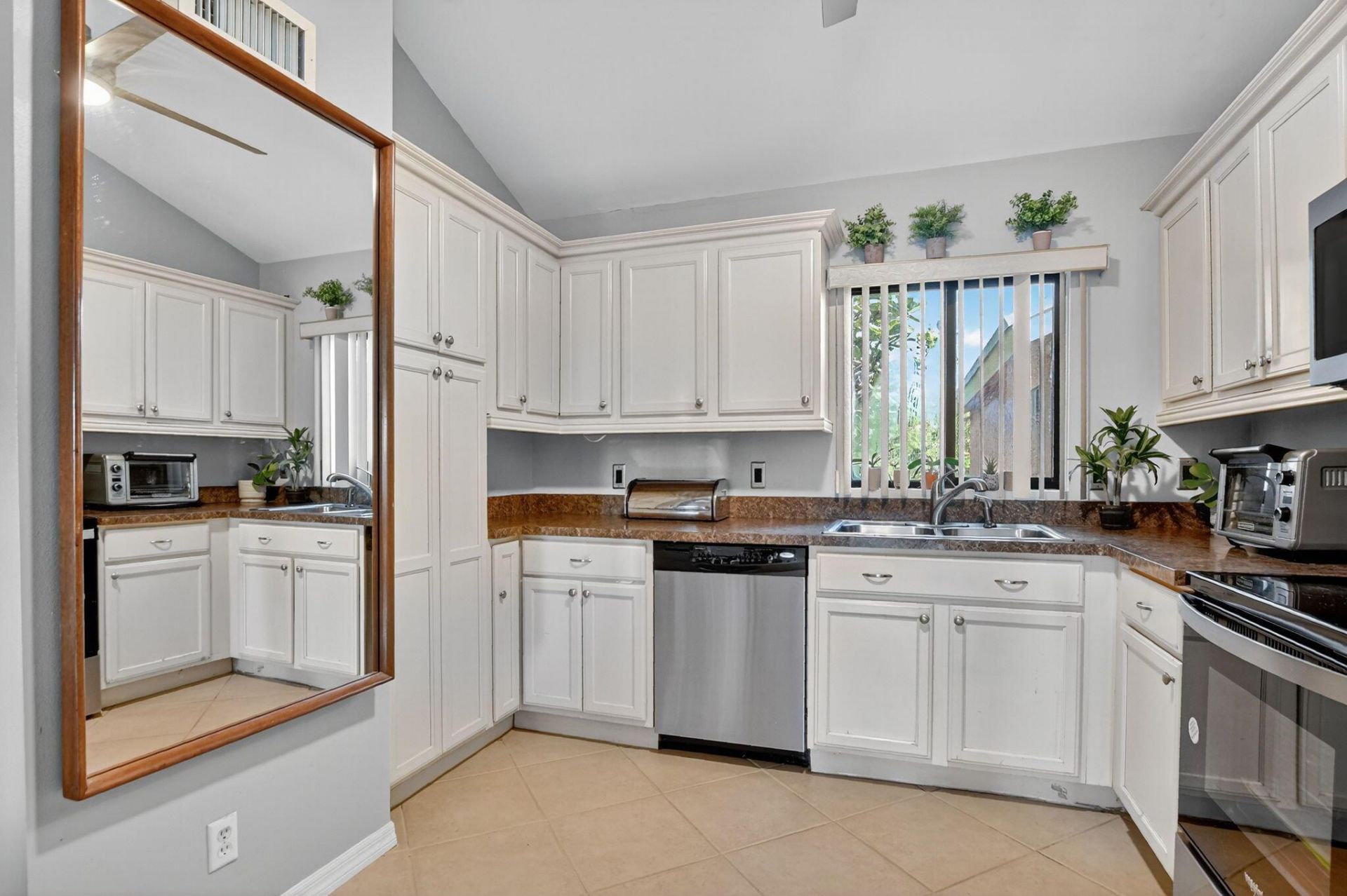 50 SE 12th Street, Unit 2350, Boca Raton, FL 33432 Photo