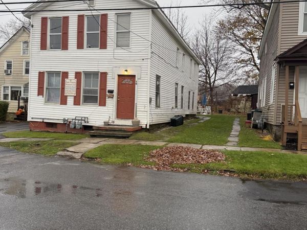 10 E Green Street, Johnstown, NY 12095