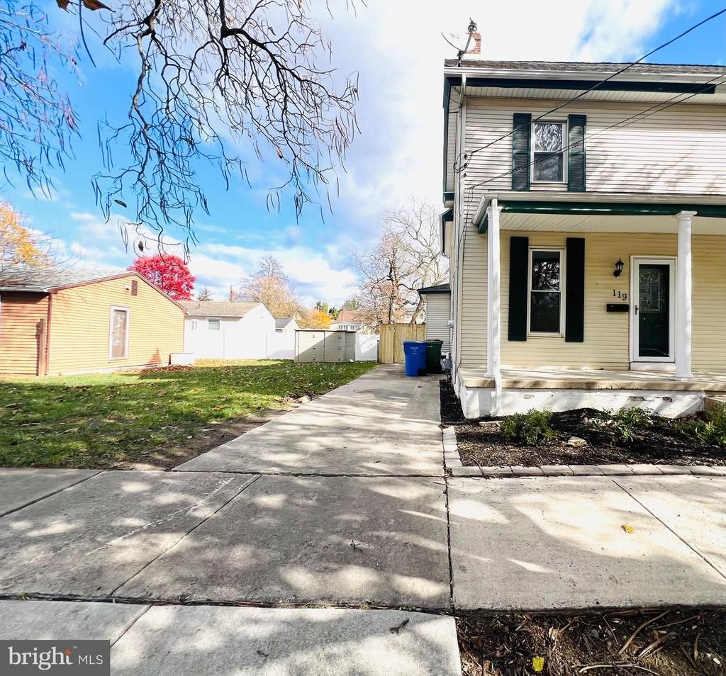 119 Railroad Avenue, Swedesboro, NJ 08085 Main Photo