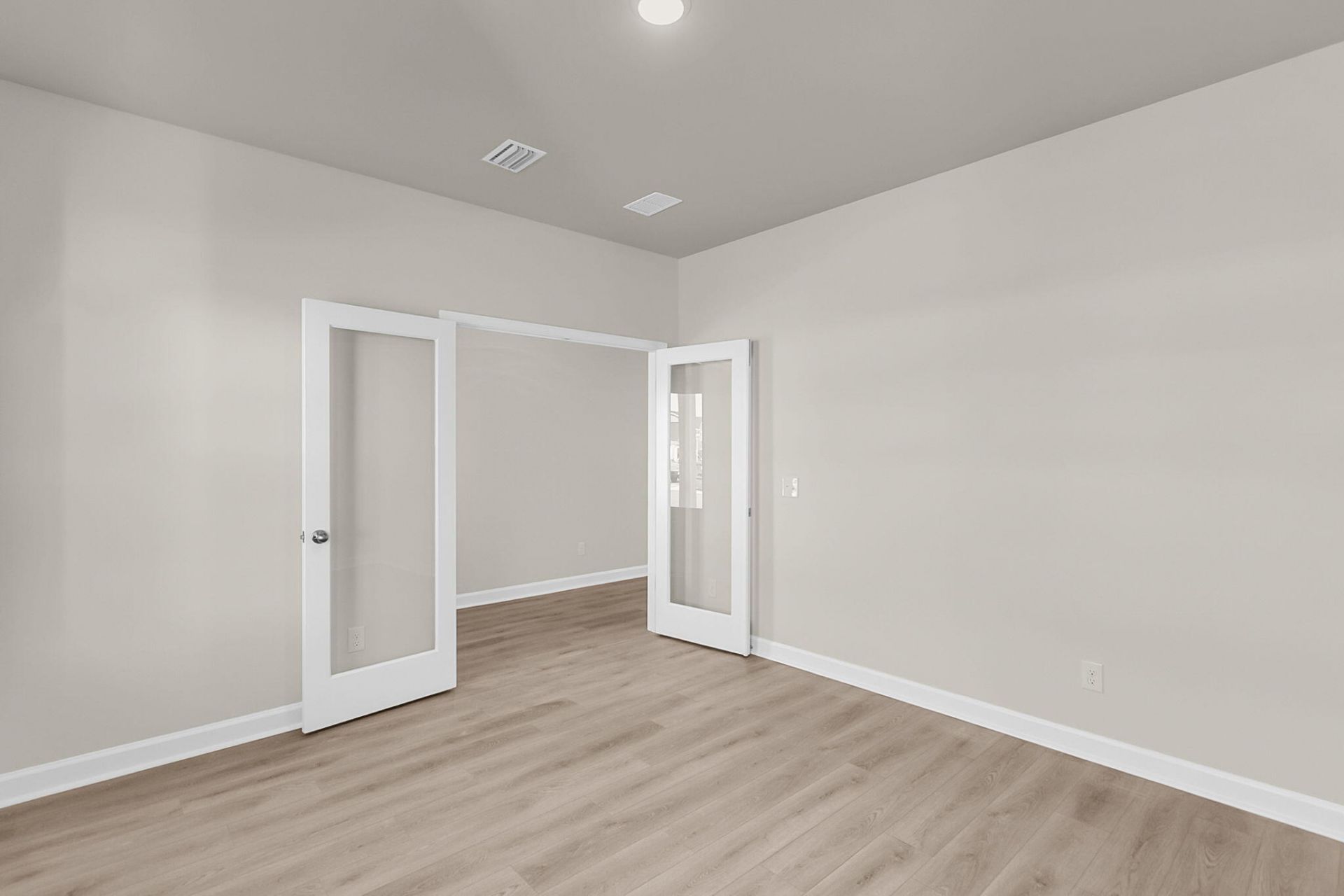 1066 Tea Maker Road Photo 13