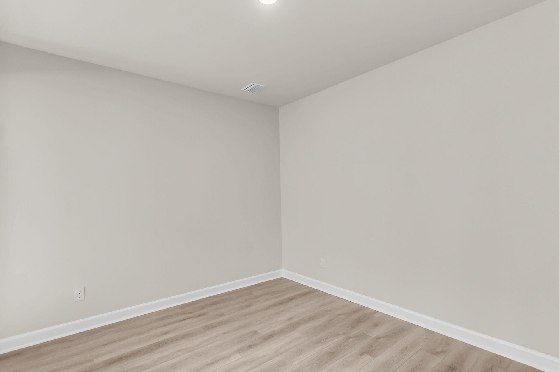 1066 Tea Maker Road Photo 15