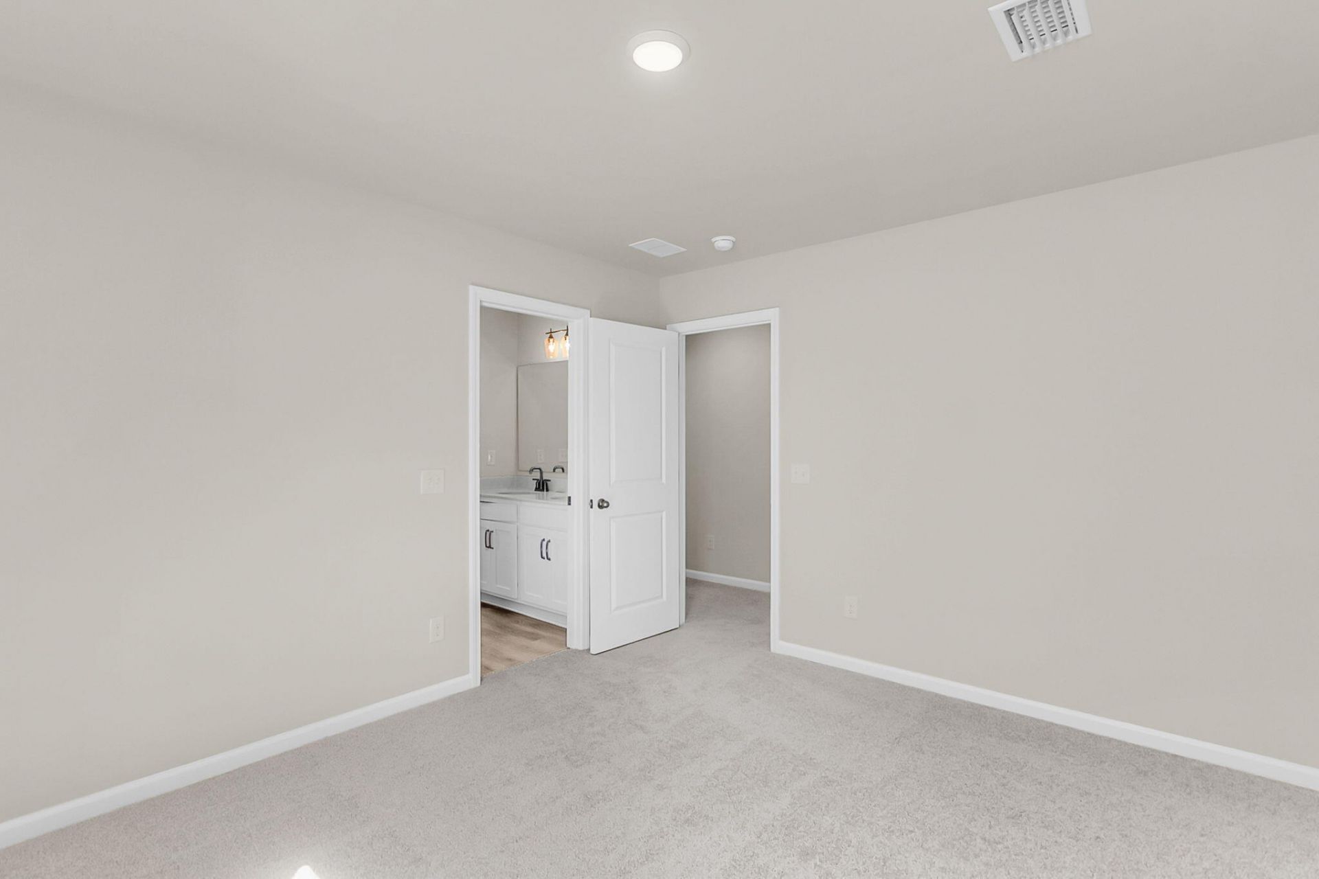 1066 Tea Maker Road Photo 44