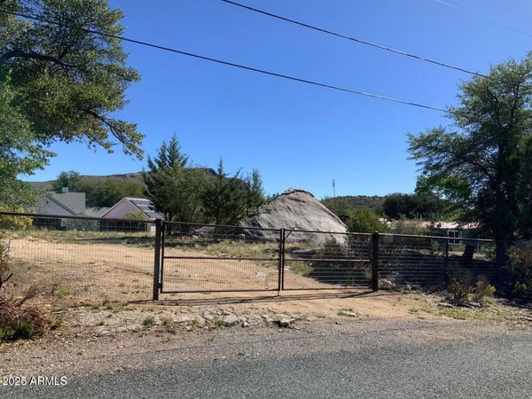 22691 S LAKEWOOD Drive, Unit F, Yarnell, AZ 85362