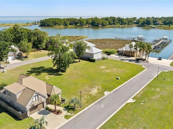 11753 West Gate Drive, Theodore, AL 36582