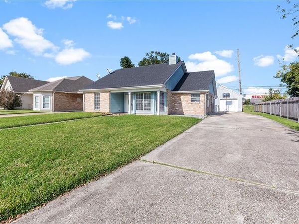 269 VILLERE Drive, Destrehan, LA 70047