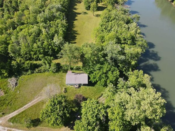 324 River Mist Road, Burkesville, KY 42717