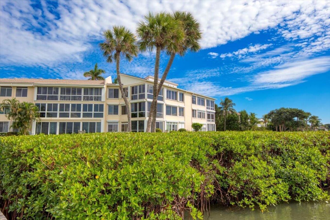 2370 NE Ocean Boulevard, Unit A201, Stuart, FL 34996 Photo