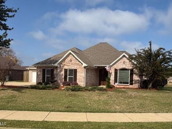 406 Bullock Circle, Richland, MS 39218