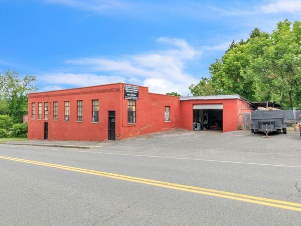 260 Columbus Ave, Pittsfield, MA 01202