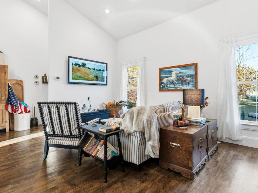 Property Image 28