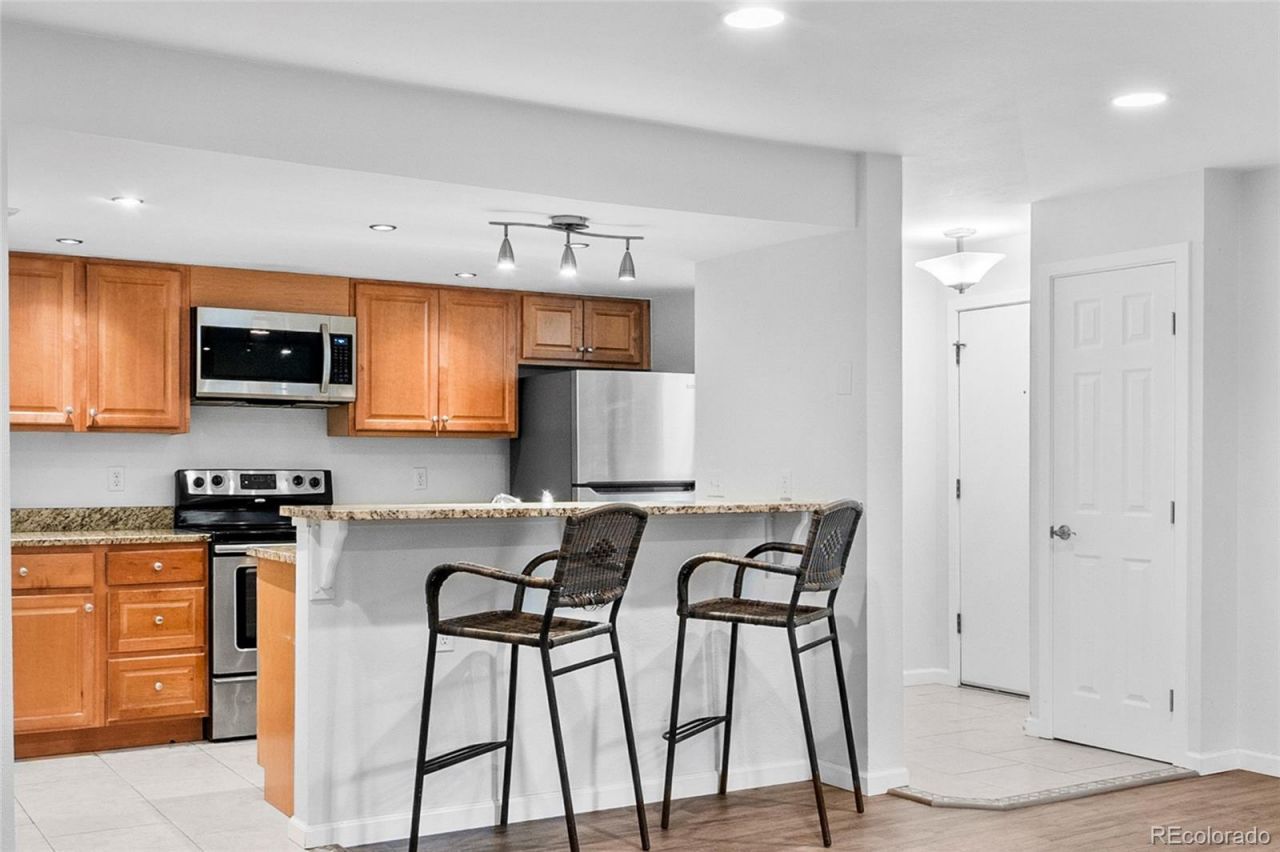 2960 Shadow Creek Drive, Unit 101, Boulder, CO 80303 Main Photo