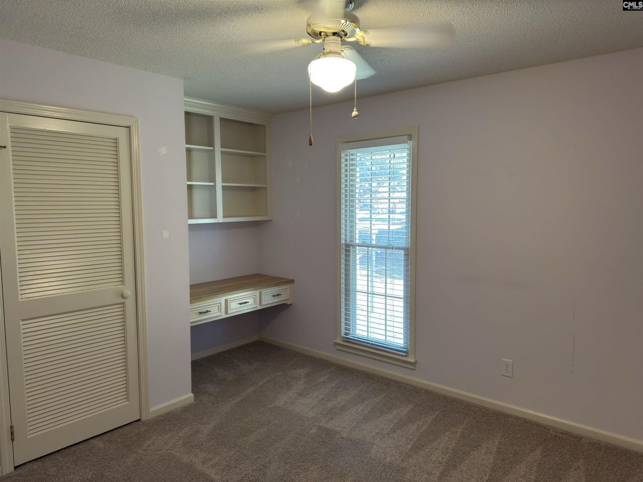 600 Rockwood Road Photo 8