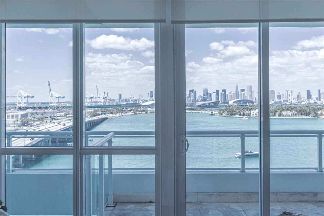 520 West Ave, Unit 1102, Miami Beach, FL 33139 Photo