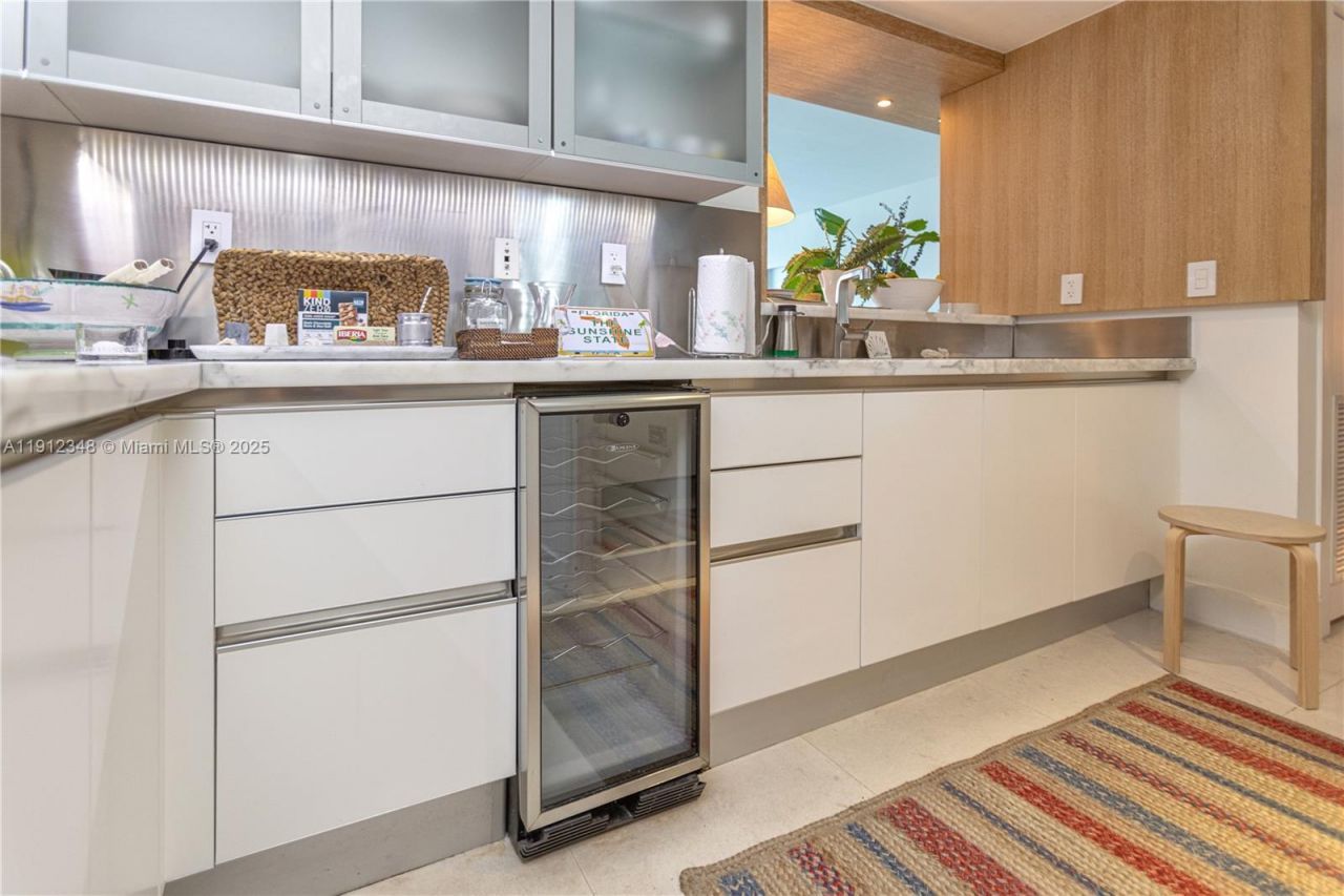 520 West Ave, Unit 1102, Miami Beach, FL 33139 Photo