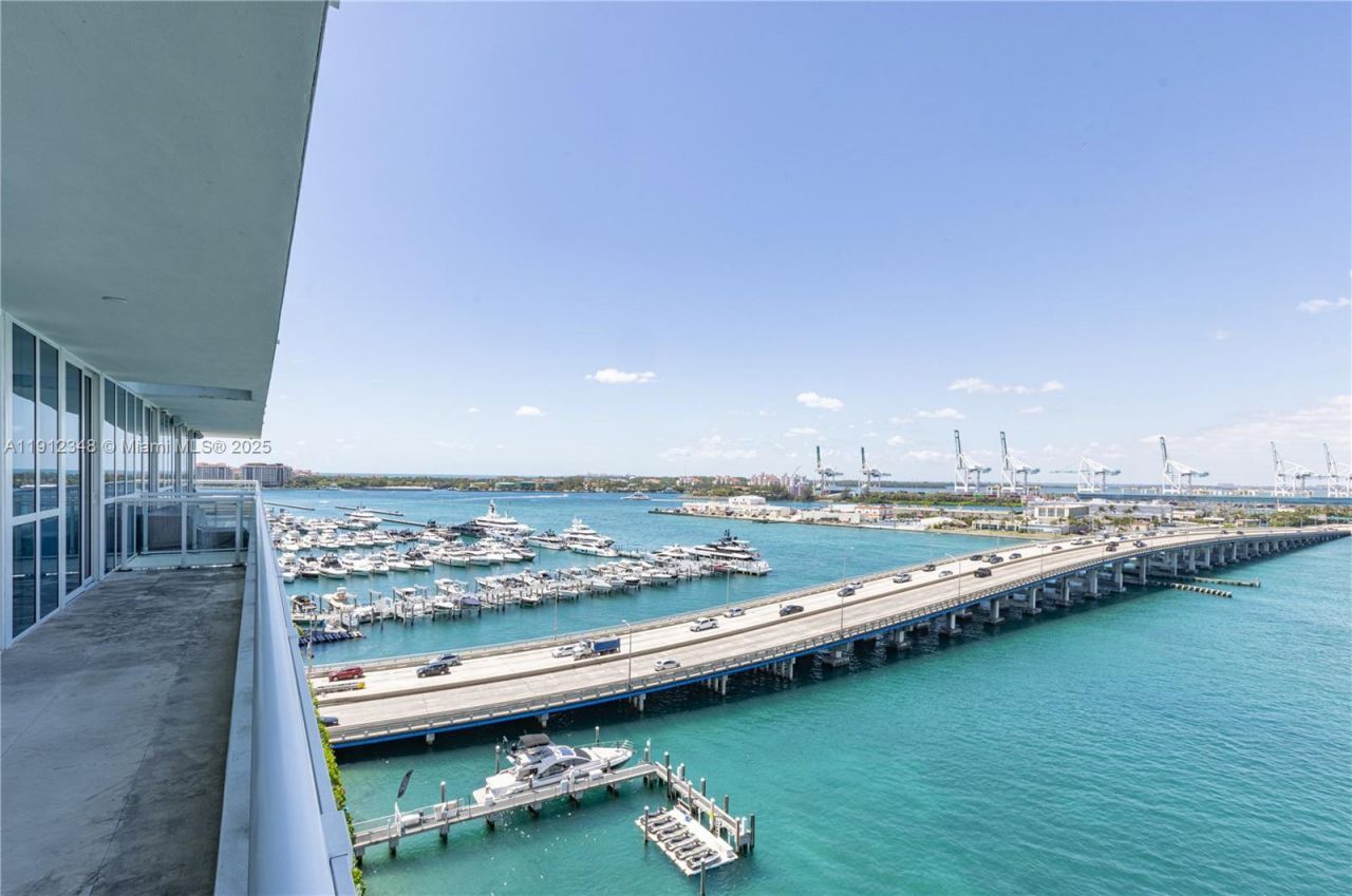 520 West Ave, Unit 1102, Miami Beach, FL 33139 Photo