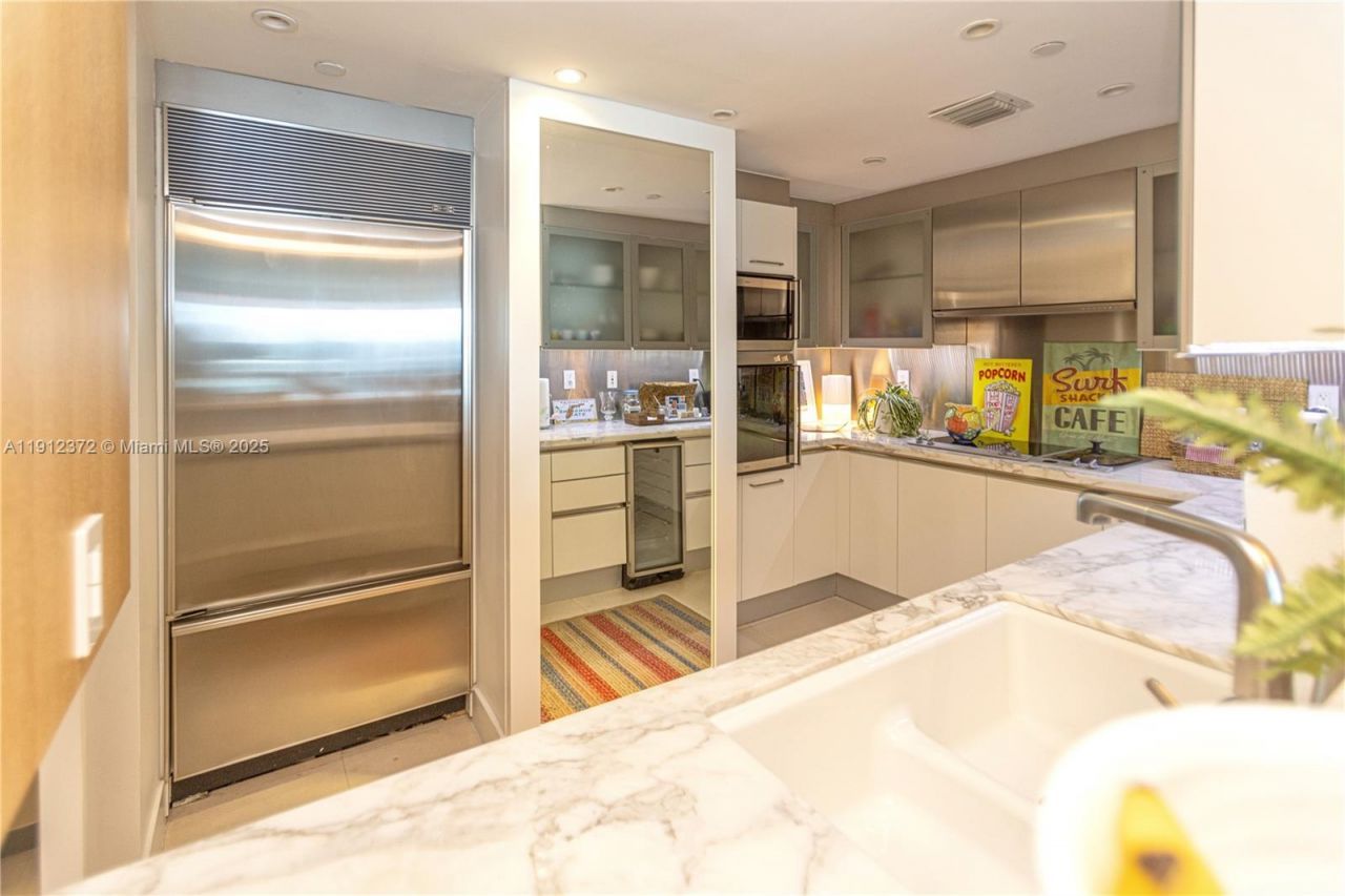 520 West Ave, Unit 1102, Miami Beach, FL 33139 Photo