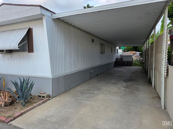 6201 Wible Road, Unit 25, Bakersfield, CA 93313