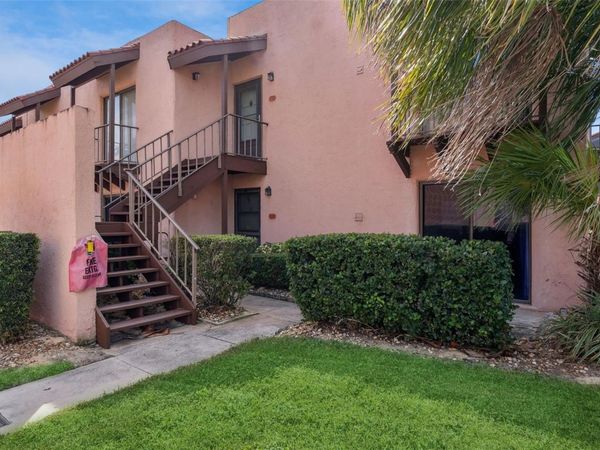 127 LA CASA, Unit 6, LAKE WALES, FL 33898